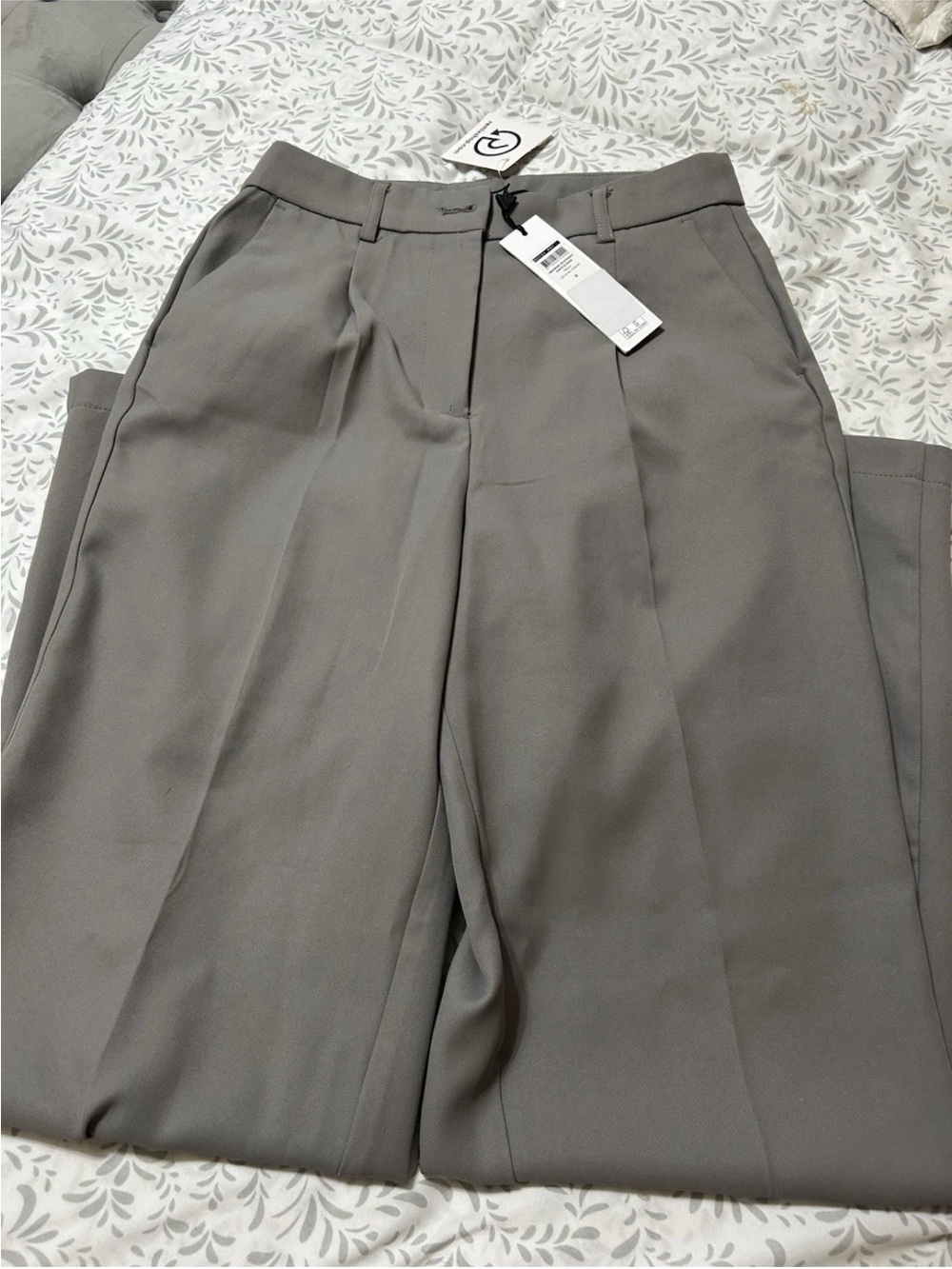 Noisy May Gray Pleated Wide-Leg Trousers